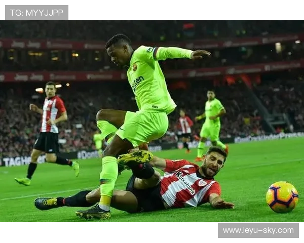 最后一人犯规为何必判点球？规则与实战区别解读