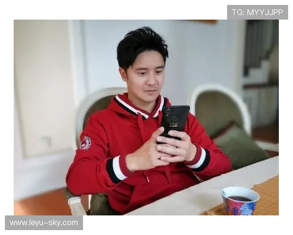 田亮家的冰箱里塞满蛋白粉，娃放学回家先练半小时跳水？