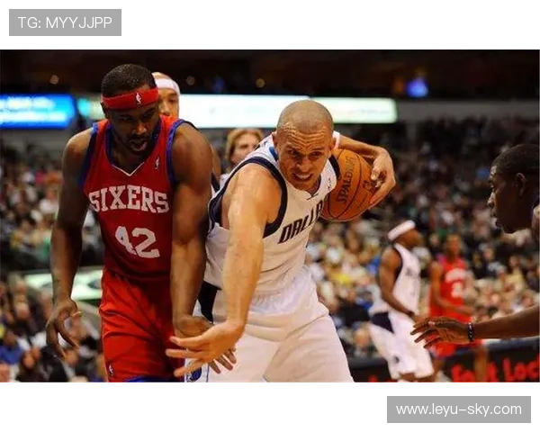 埃尔顿·布兰德内线高效进攻对比巅峰期展现稳定得分能力